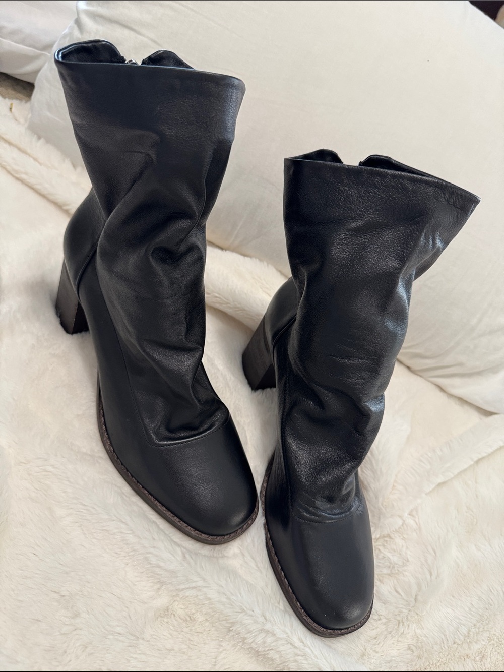 Classic Black Mid-Calf Block Heel Women's Boots leather CHElSEA & VlOLDET .